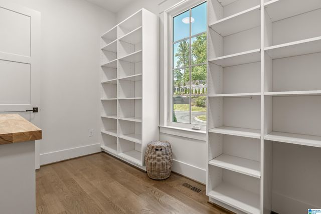3304 SOUTHBEND CIRCLE, Vestavia Hills, AL 35216