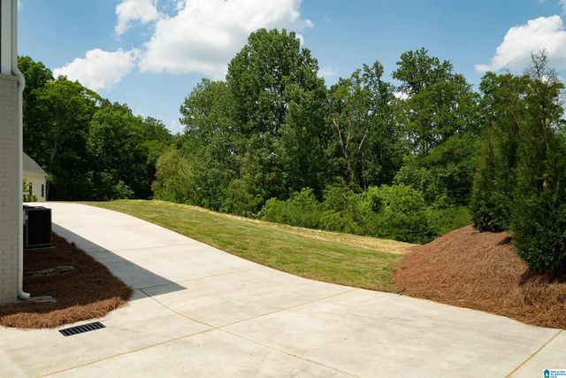 3304 SOUTHBEND CIRCLE, Vestavia Hills, AL 35216