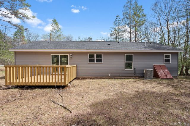 45 Pinehurst Drive W, Liberty, NY 12754