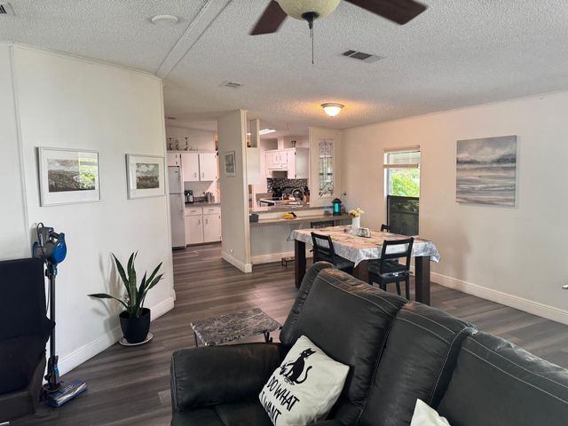 6059 Palm Harbour Drive, Atlantis, FL 33462
