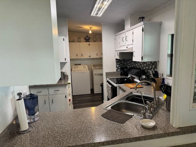 6059 Palm Harbour Drive, Atlantis, FL 33462