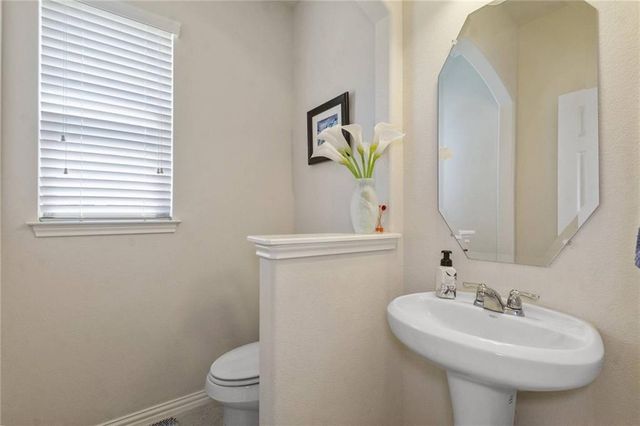 120 Seminole Canyon DR, Georgetown, TX 78628