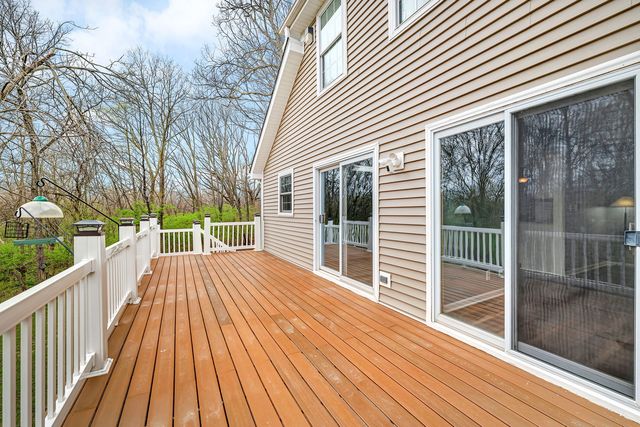 22506 S Queens Court, Joliet, IL 60404