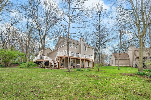 22506 S Queens Court, Joliet, IL 60404