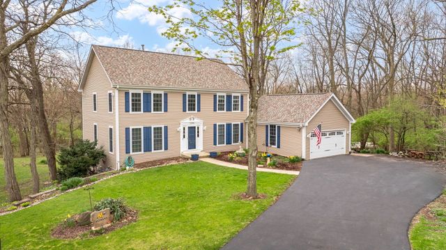 22506 S Queens Court, Joliet, IL 60404