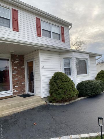 6 Gaines Drive, Farmingville, NY 11738