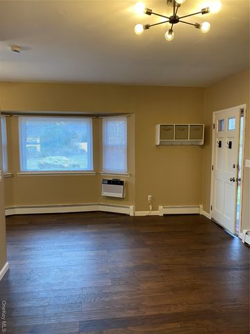 6 Gaines Drive, Farmingville, NY 11738