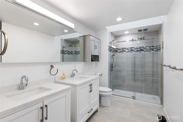 538 NW Ensign Drive, Oak Harbor, WA 98277