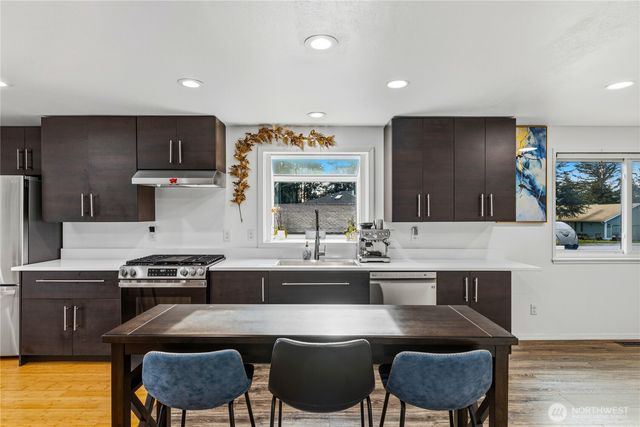 538 NW Ensign Drive, Oak Harbor, WA 98277