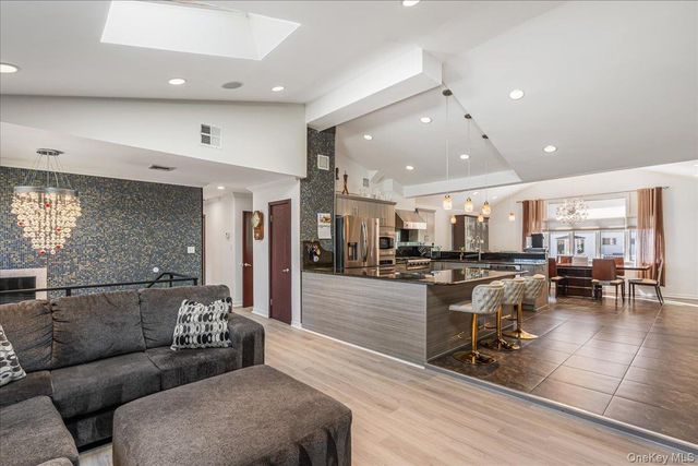 3822 Greentree Drive, Oceanside, NY 11572