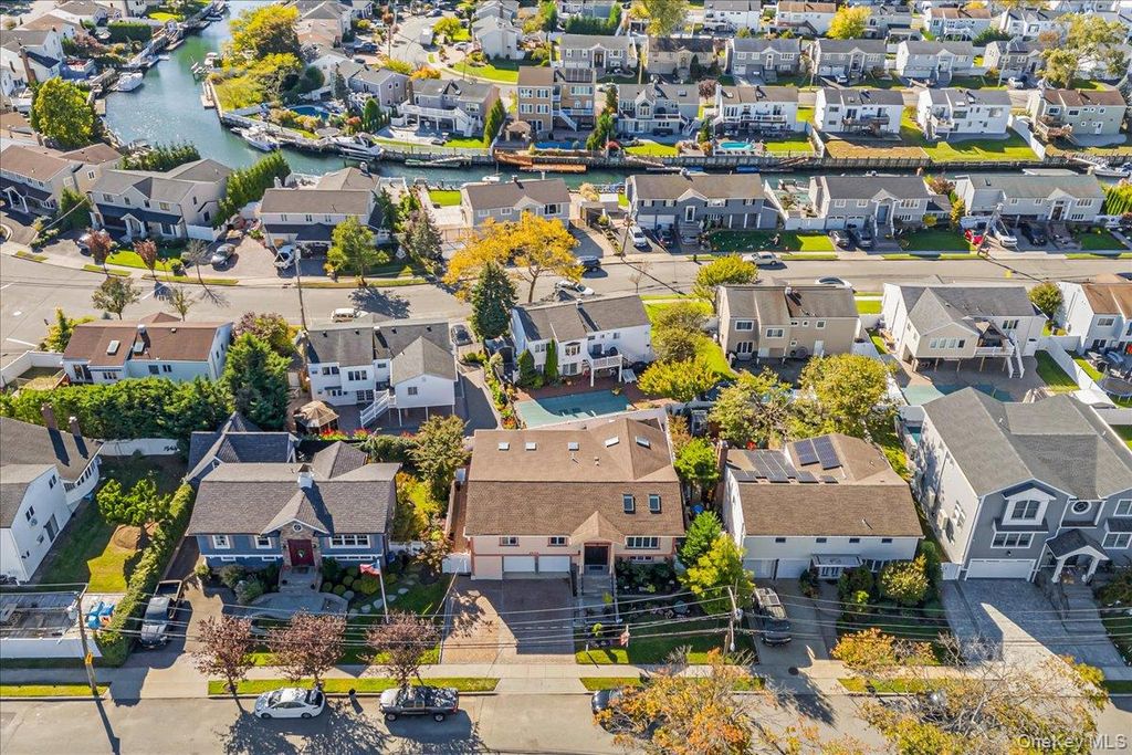 3822 Greentree Drive, Oceanside, NY 11572