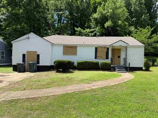 3453 DENVER RD, Memphis, TN 38127