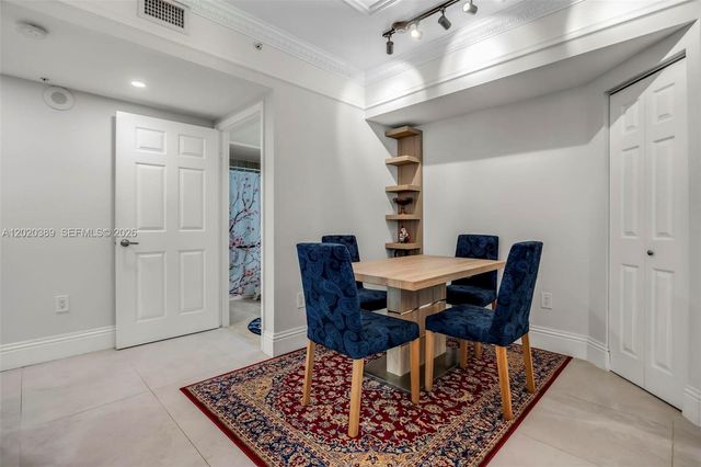 1723 SW 2nd Ave 607, Miami, FL 33129
