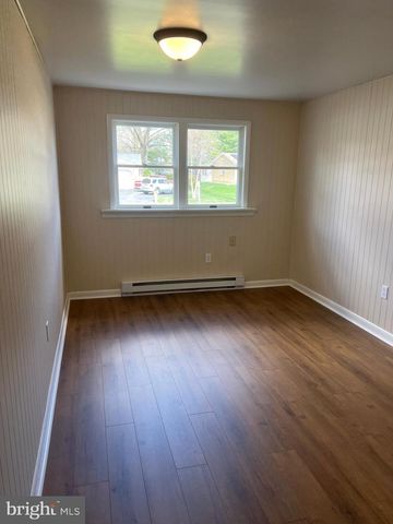 19119 WOODHAVEN DR, Hagerstown, MD 21742