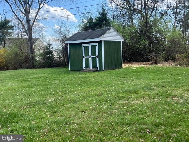 19119 WOODHAVEN DR, Hagerstown, MD 21742