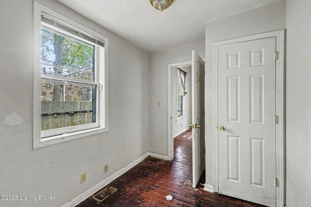 315 N 35th St, Louisville, KY 40212