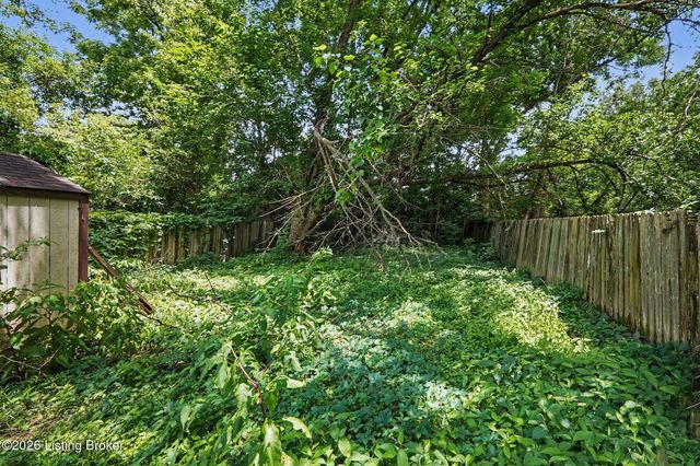 315 N 35th St, Louisville, KY 40212