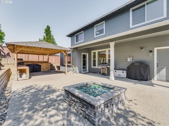 3201 N 10TH St, Ridgefield, WA 98642