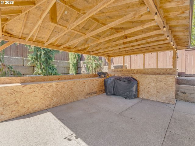 3201 N 10TH St, Ridgefield, WA 98642