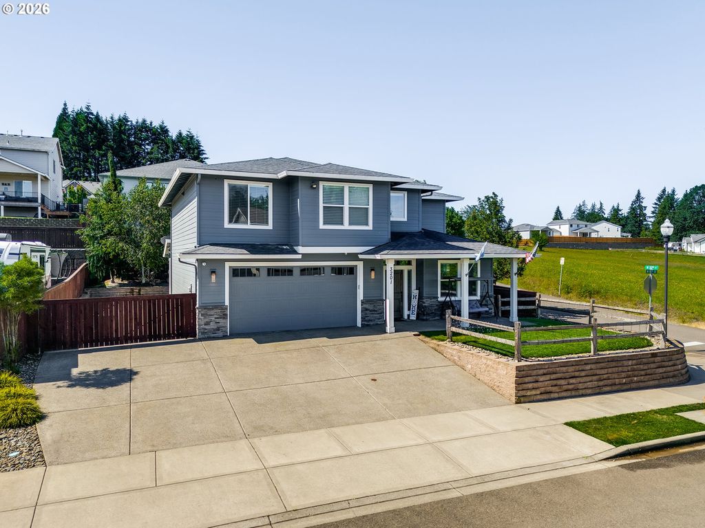 3201 N 10TH St, Ridgefield, WA 98642