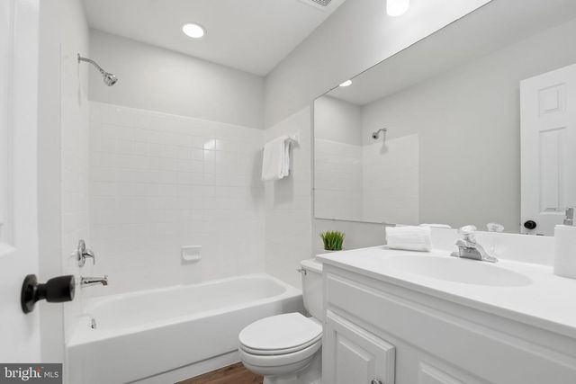 10162 CORYDALIS CT, Manassas, VA 20110