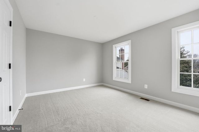 10162 CORYDALIS CT, Manassas, VA 20110