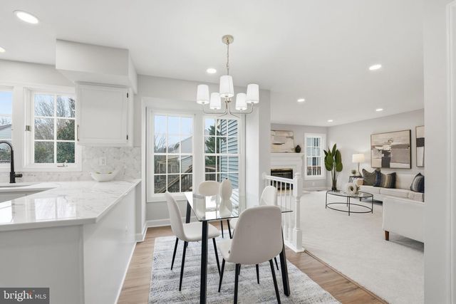 10162 CORYDALIS CT, Manassas, VA 20110