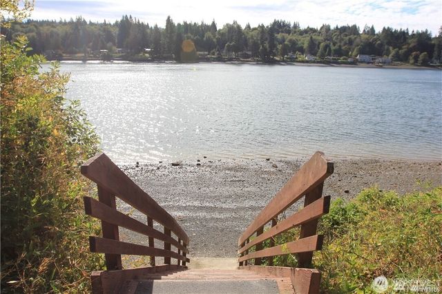 390 E Panorama Drive, Shelton, WA 98584