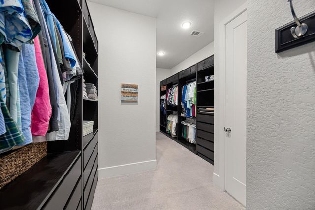 18 Gentle Branch Place, The Woodlands, TX 77375