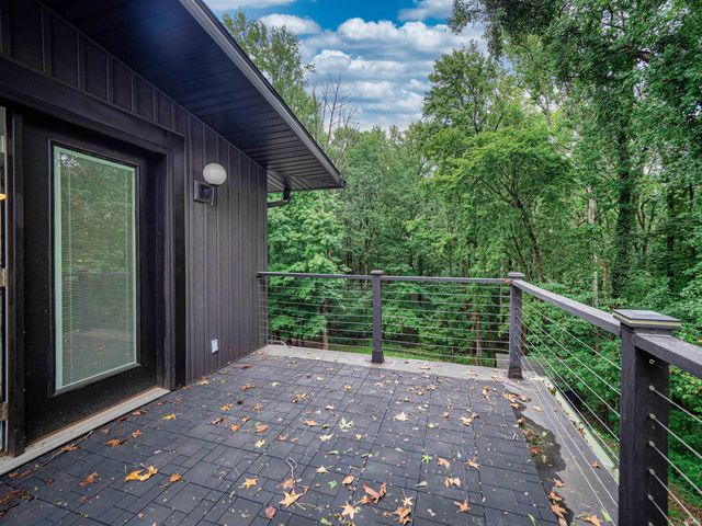 6788 Holly Drive, Newburgh, IN 47630