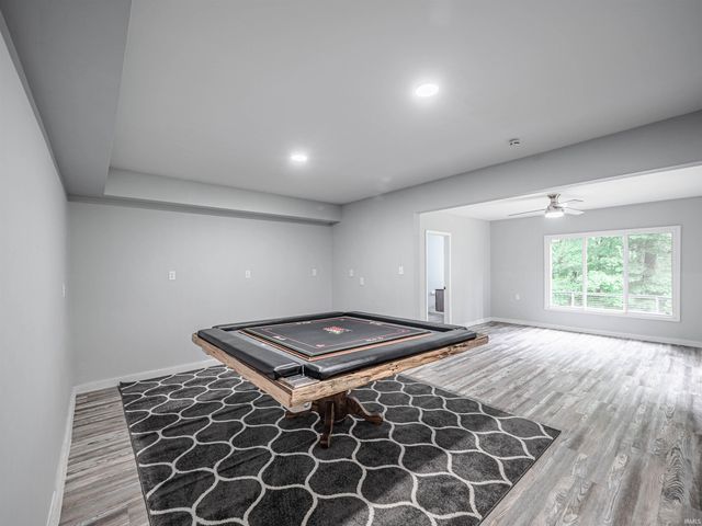 6788 Holly Drive, Newburgh, IN 47630