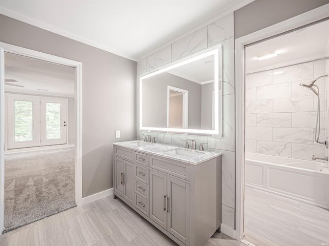 6788 Holly Drive, Newburgh, IN 47630