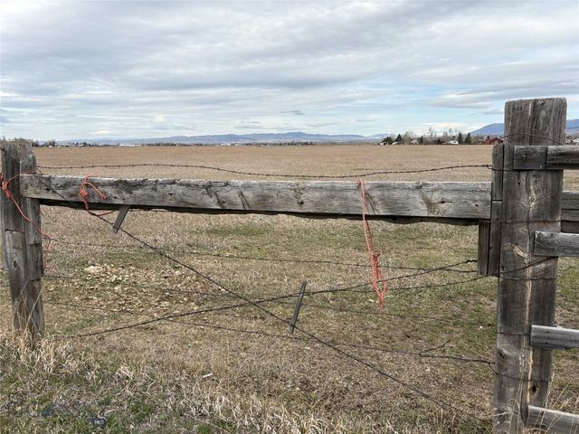 2950 Nelson Road, Bozeman, MT 59718