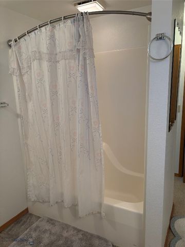 2950 Nelson Road, Bozeman, MT 59718