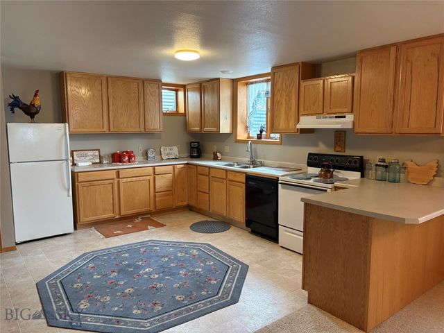 2950 Nelson Road, Bozeman, MT 59718
