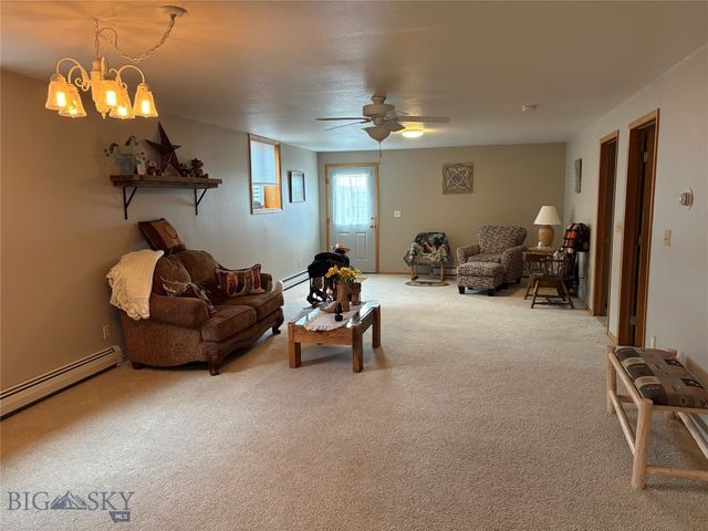 2950 Nelson Road, Bozeman, MT 59718