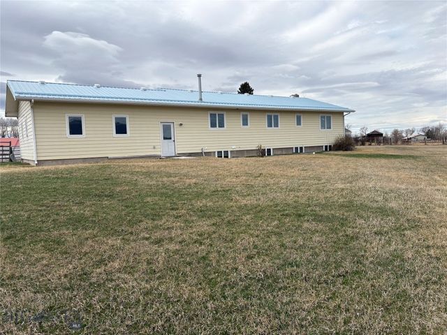 2950 Nelson Road, Bozeman, MT 59718