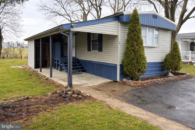 2 COUNTRY ACRES PARK, Myerstown, PA 17067