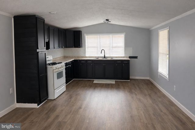 2 COUNTRY ACRES PARK, Myerstown, PA 17067