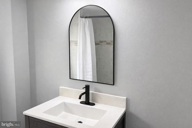 2 COUNTRY ACRES PARK, Myerstown, PA 17067