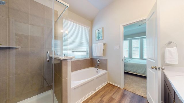 2926 Yaupon Grove Lane, Conroe, TX 77385