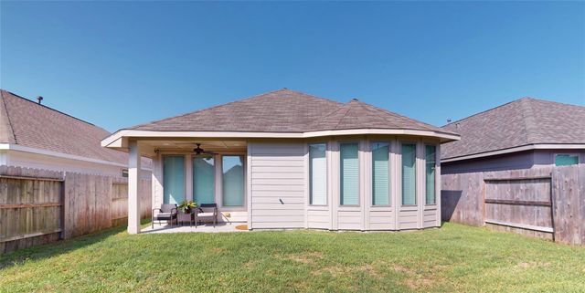 2926 Yaupon Grove Lane, Conroe, TX 77385