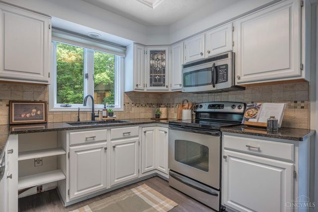 1828 W Tamarron, Springboro, OH 45066