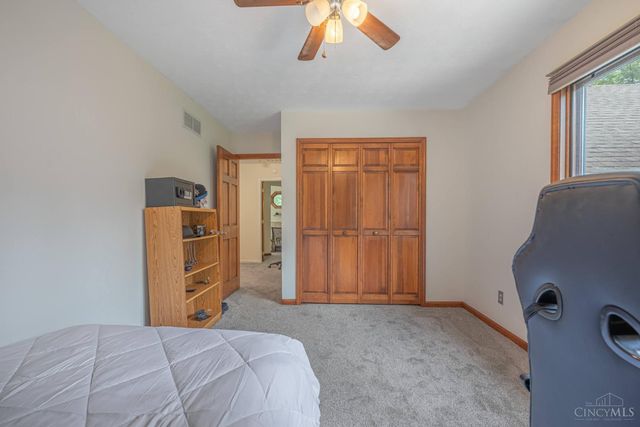 1828 W Tamarron, Springboro, OH 45066