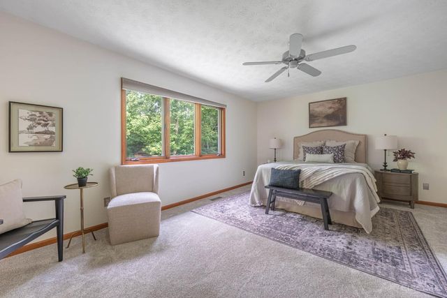 1828 W Tamarron, Springboro, OH 45066