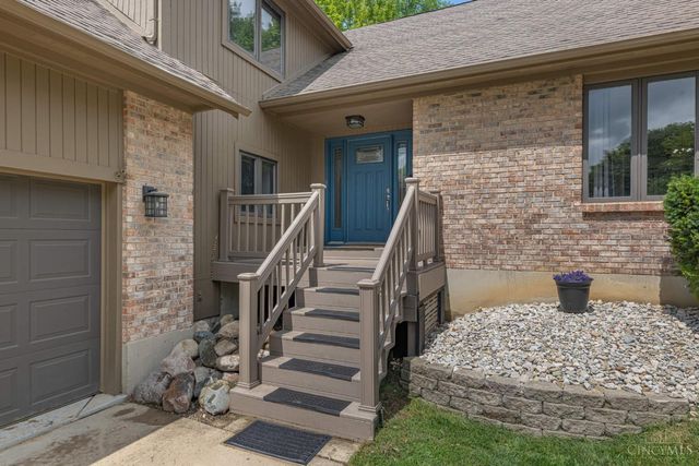 1828 W Tamarron, Springboro, OH 45066
