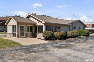 1620 9TH Street, East Moline, IL 61244