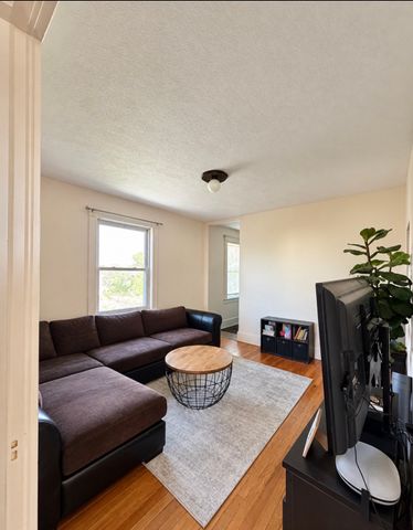 82 Verchild 4, Quincy, MA 02169