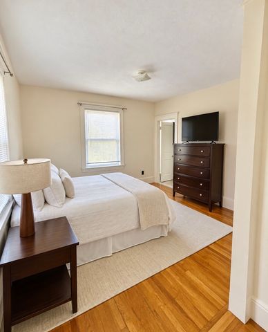 82 Verchild 4, Quincy, MA 02169