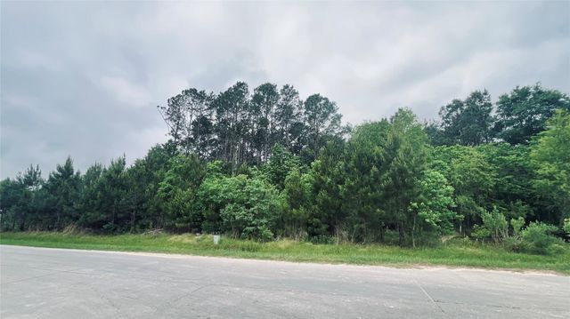 1149 County Road 5010, Cleveland, TX 77327